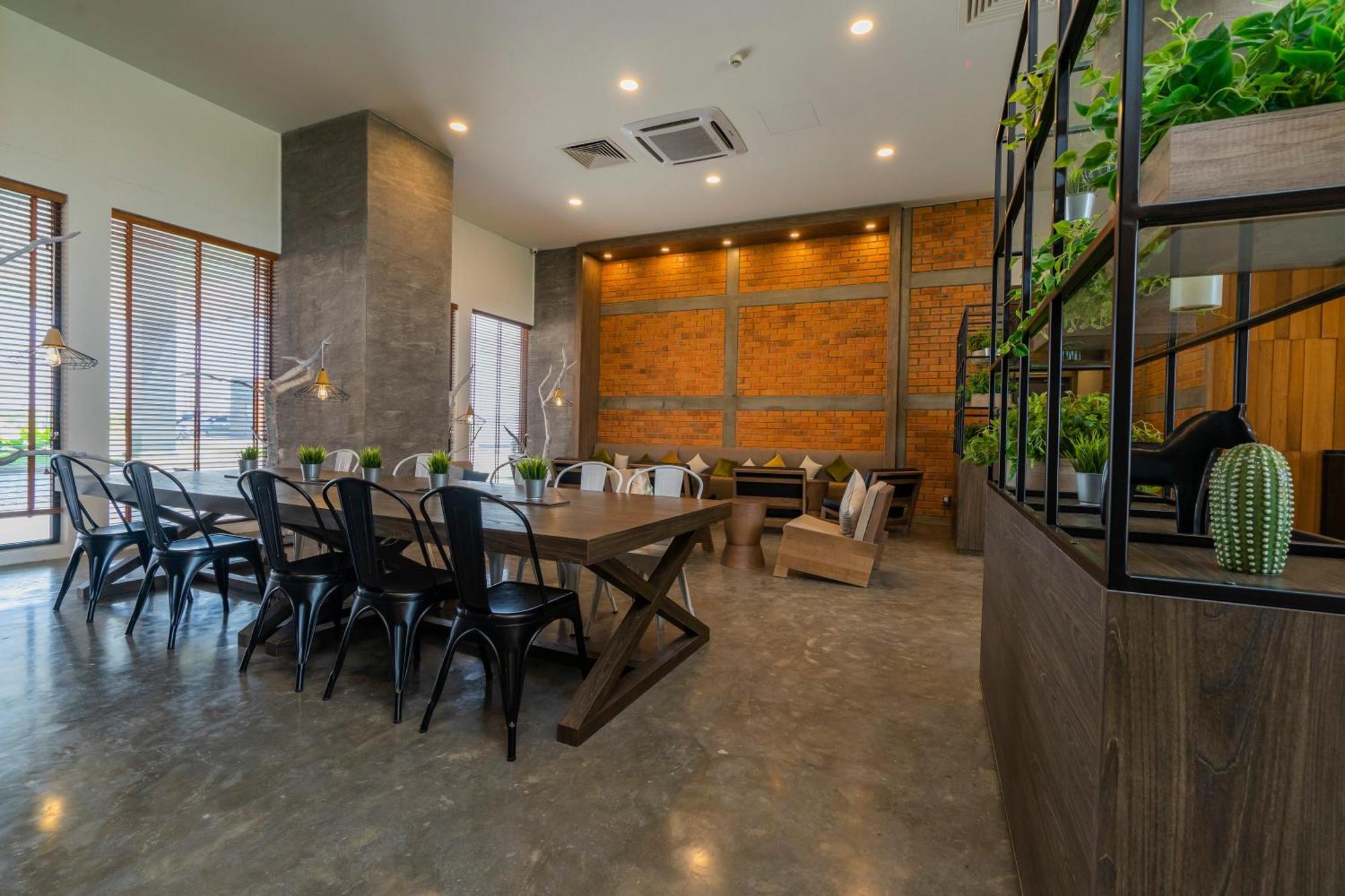 Super Hotel Thilawa Yangon Extérieur photo